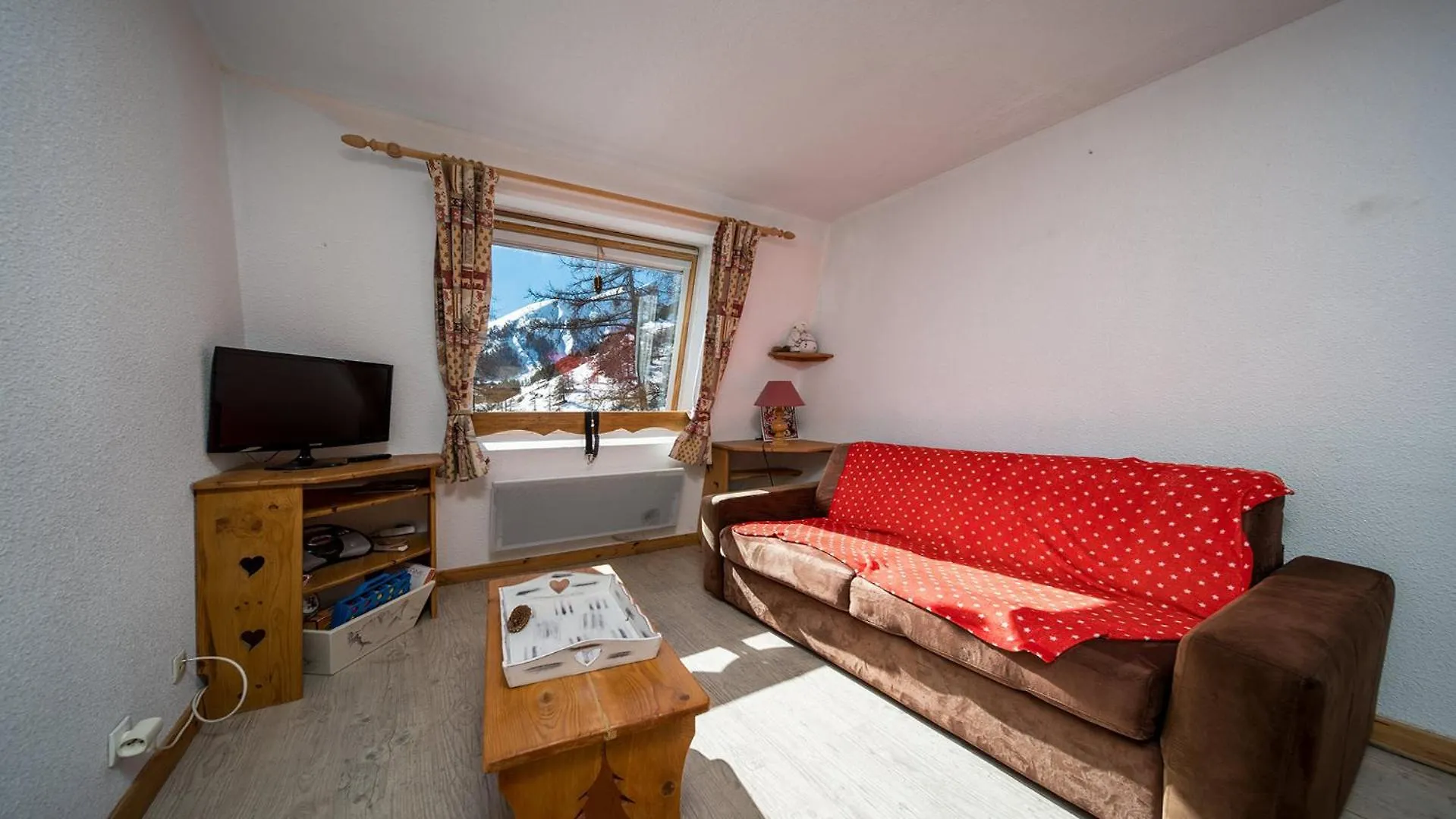 Les Etoiles D N64 - St4 Apartment Allos