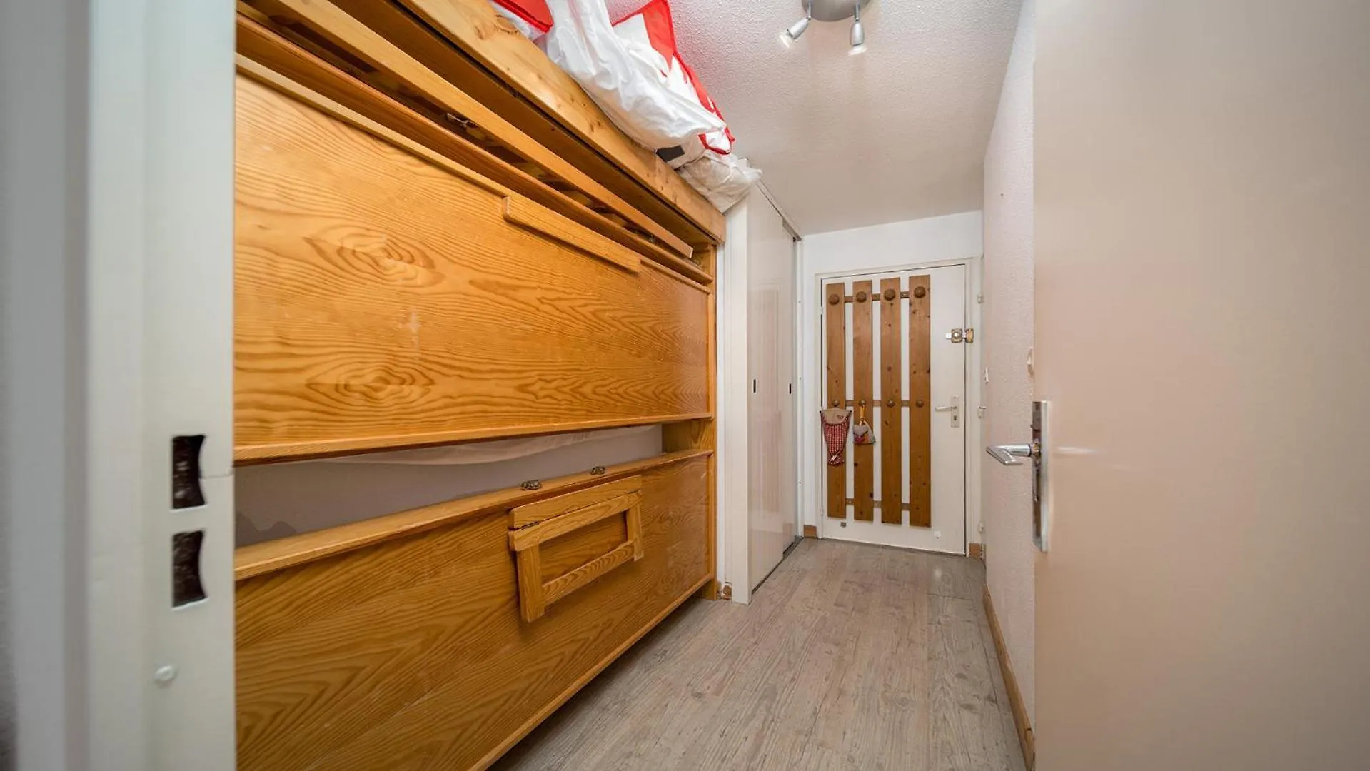 Les Etoiles D N64 - St4 Apartment Allos 0*,  France